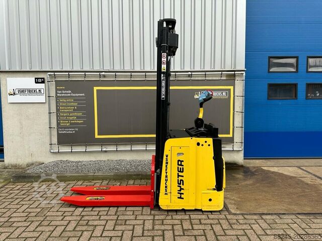 VS-21560 Elektrostapler Hyster S15S 3800mm NIEDRIGE STUNDEN HYSTER S15S