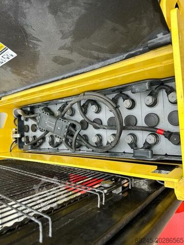VS-21560 Elektrostapler Hyster S15S 3800mm NIEDRIGE STUNDEN HYSTER S15S