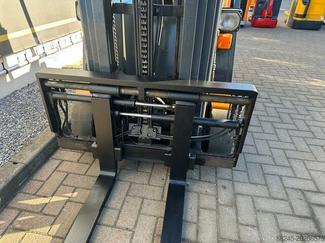 VS-22086 Electric Triplex Forklift Still R20-16 Fork Spreader STILL RX20-16