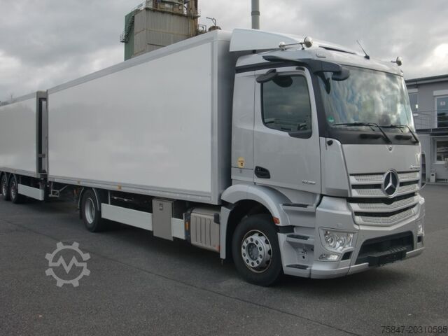 LKW mit Kofferaufbau Mercedes-Benz Actros 1836 L Komplettzug Durchlader