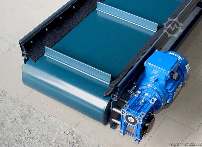 FÖRDERBAND MIT MITNEHMERN 400 x 30 cm Havai Park, s. r. o. 