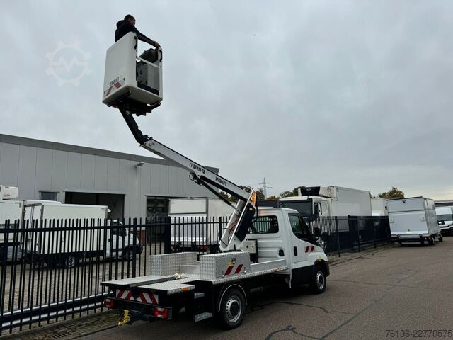 Truck-mounted work platform IVECO Daily 35S14 Hubarbeitsbühne Versalift 11,2 Meter