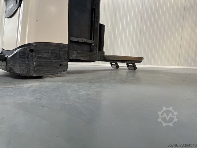 DT 3040 CROWN DT 3040