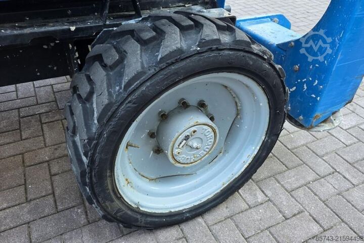 Scherenhebebühne Genie GS4390 Diesel, 4x4 Drive, 15m Working Height, 680k