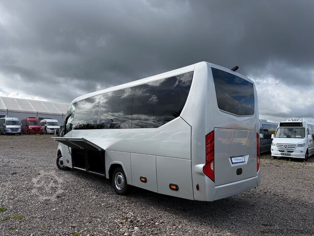 Kleinbus MERCEDES-BENZ Sprinter 519 CDI 31 Sitzplätze VIP Kofferraum