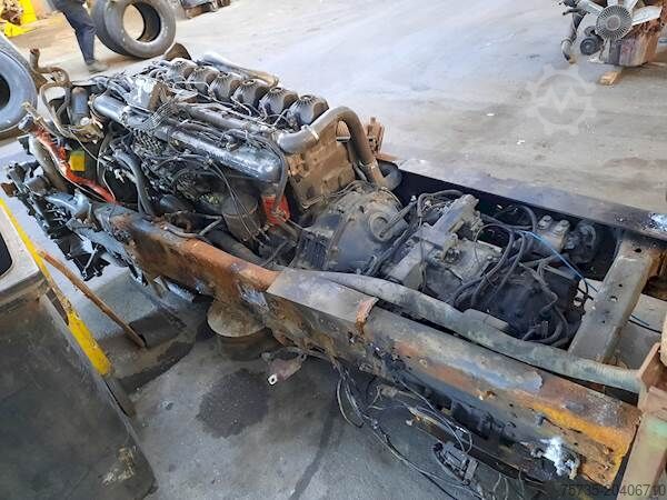 Motor SCANIA DC903 - 300HP (94)