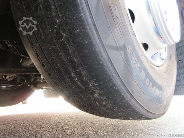 LKW mit Kofferaufbau volvo FH 500 Koffer LBW Standklima