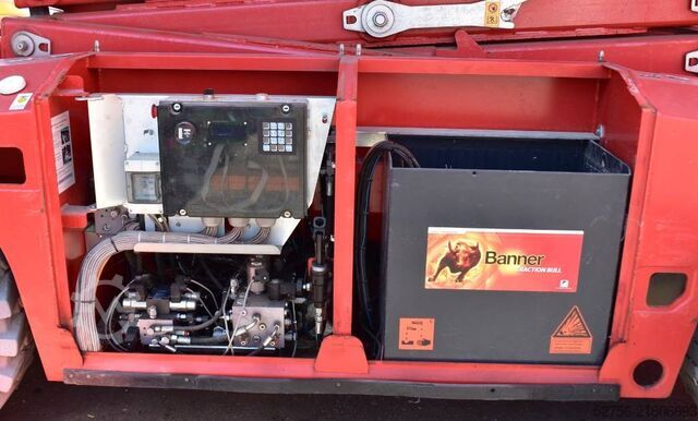 Scissor lift PB Lifttechnik S151-19E4x4, defekt