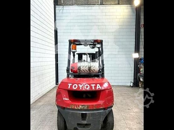 LP gas Toyota 02-7 FG 40