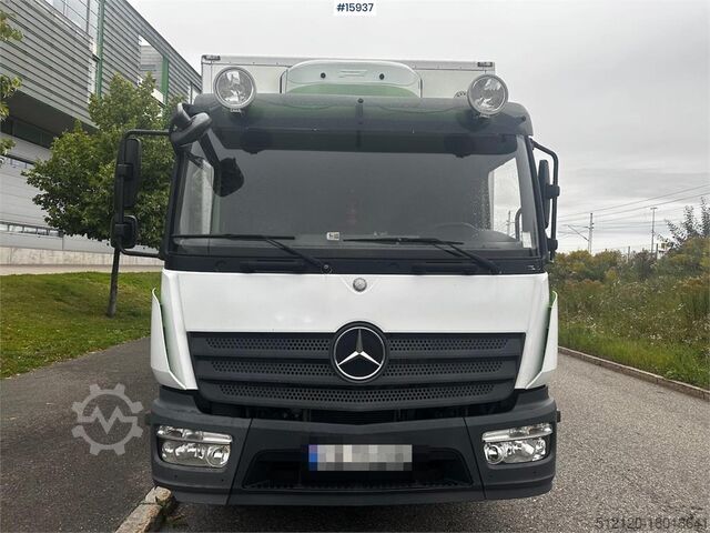 Box body Mercedes-Benz Atego Truck w/ rear lift.