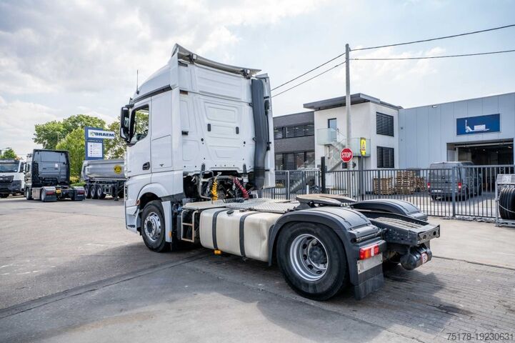 Standard tractor Mercedes-Benz ACTROS 1845 LS