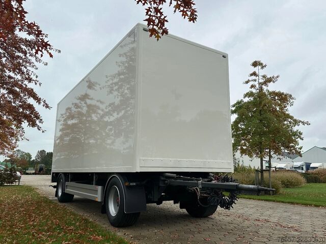 Koffer Pacton PACTON GESLOTEN AANHANGER MET LAADKLEP