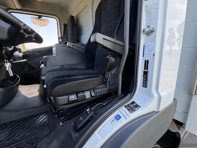 Plane Mercedes-Benz Atego ATEGO 1323L