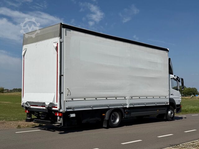 Plane Mercedes-Benz Atego ATEGO 1323L