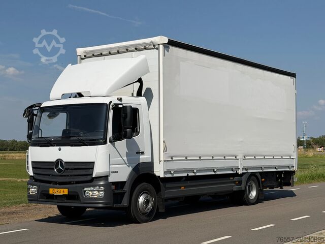 Plane Mercedes-Benz Atego ATEGO 1323L
