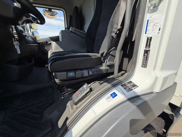 Plane Mercedes-Benz Atego ATEGO 1323L
