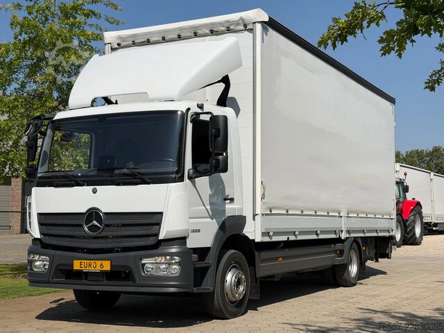 Plane Mercedes-Benz Atego ATEGO 1323L