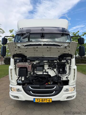 Koffer DAF LF 180 LF180.12 EURO6.  als in Nieuwstaat!