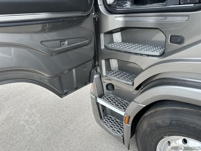 Standard SZM SCANIA 590 S