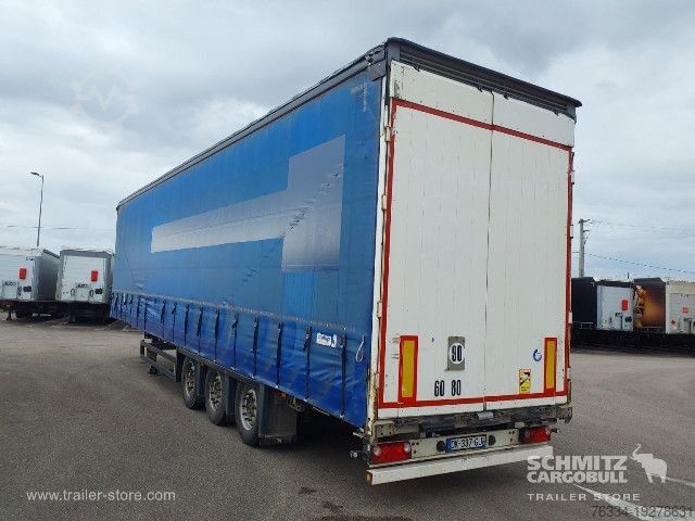 Auflieger mit Pritsche & Plane Schmitz Cargobull Semitrailer Curtainsider Mega