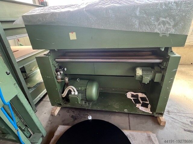 Wide belt sanding machines Bütfering FBS 1300