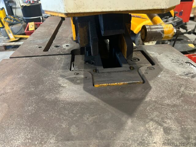 Section steel shear GEKA 