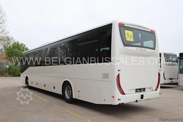 Intercitybus Iveco Crossway 13m Pop Light / Double middle door / N...