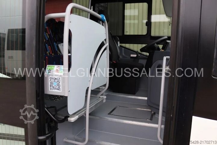 Intercitybus Iveco Crossway 13m Pop Light / Double middle door / N...
