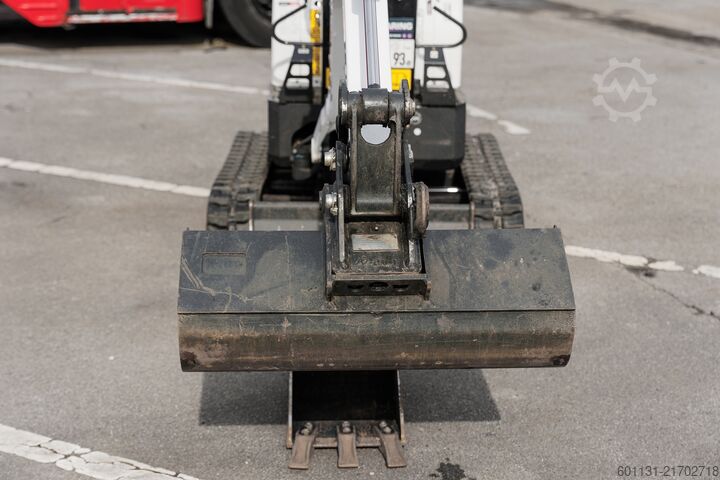 Compact tractor Bobcat E10z