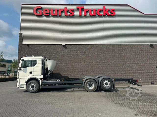 Fahrgestell mit Fahrerhaus MAN TGS 26.520 6X2H-4 BL CH HYDRO DRIVE CHASSIS CAB...