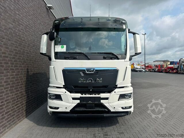 Fahrgestell mit Fahrerhaus MAN TGS 26.520 6X2H-4 BL CH HYDRO DRIVE CHASSIS CAB...