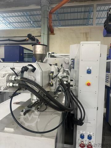 Injection molding machine Wittmann Battenfeld HM 150/750 Servo Power