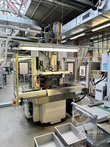 2020 Arburg 275 V 250-70 Schiebetisch Vertikale Spritzgießmaschine Arburg 275 V 250-70 Schiebetisch