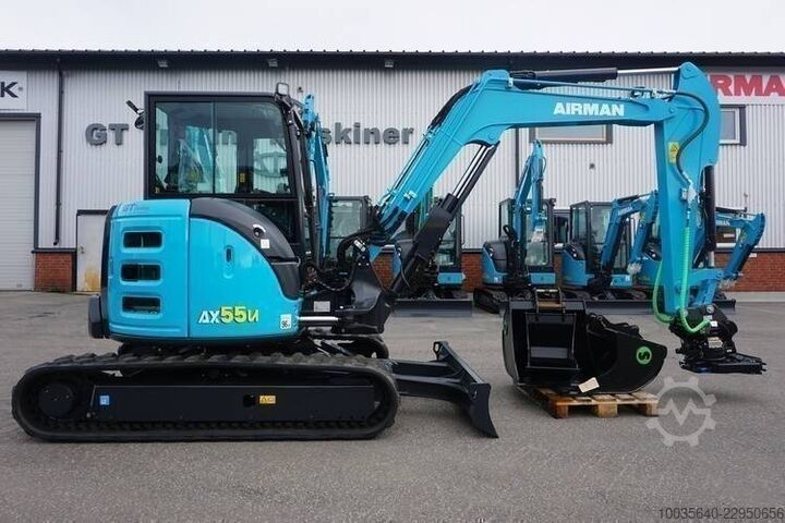 Mini excavator Airman AX 55U-7
