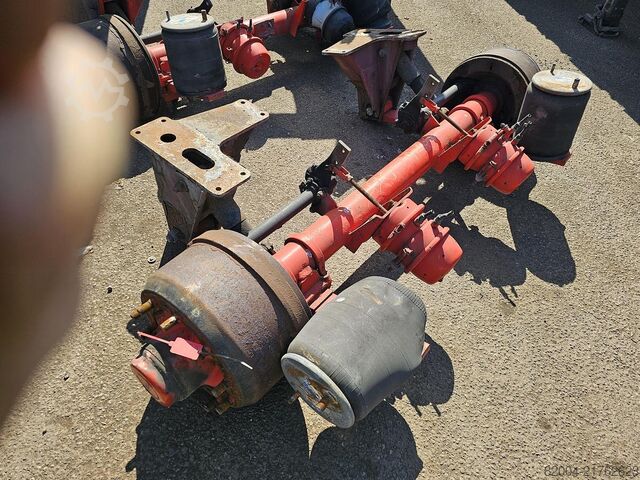 Achse SMB TRAILER AXLE SINGLE TIRES DRUM.