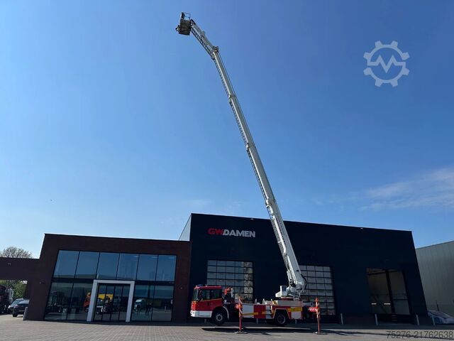 Hebebühne Mercedes-Benz Econic 1823 Bronto Skylift F32 MDT 2000