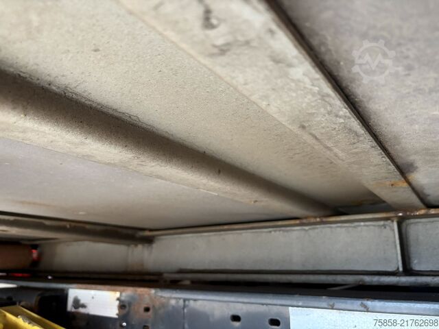 Wechselpritsche Plattform Krone Jumbo Plattform 7,82 mit Lochleiste