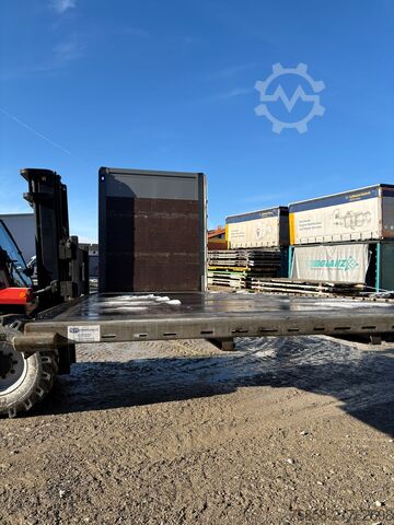 Wechselpritsche Plattform Krone Jumbo Plattform 7,82 mit Lochleiste