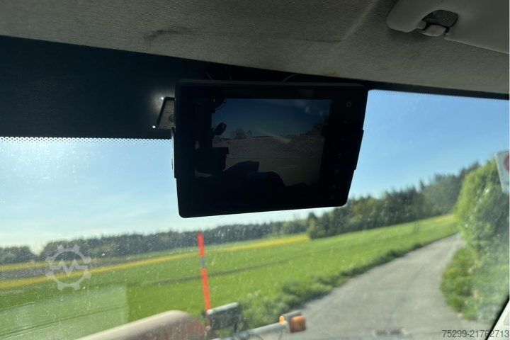 Abrollkipper Iveco 70C17 Kommunal + Schneepflug / Swiss-Vehicle