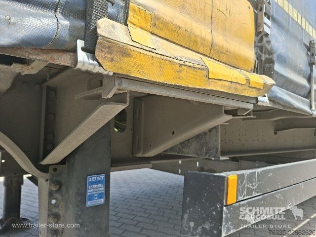 Open semitrailer with tarp Schmitz Cargobull Curtainsider Mega