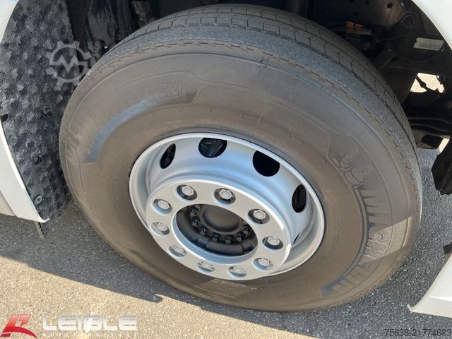 Roll-off tipper truck MAN TGS 26.470 6x2-4BL*Hyva Haken*149 TKM*Kamera*