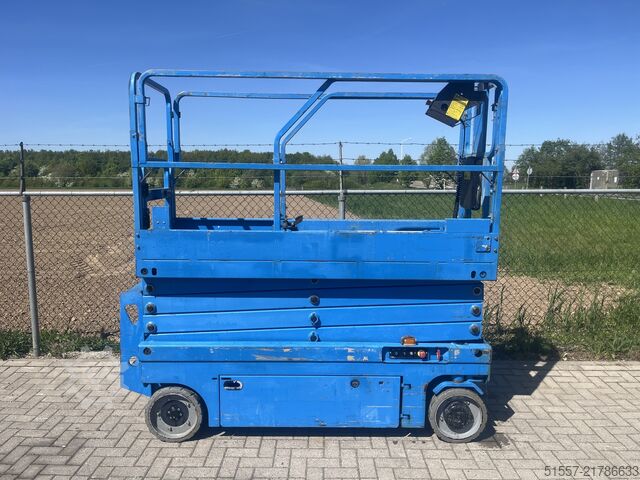 Scissor lift MAGNI ES 1008 E | 2019