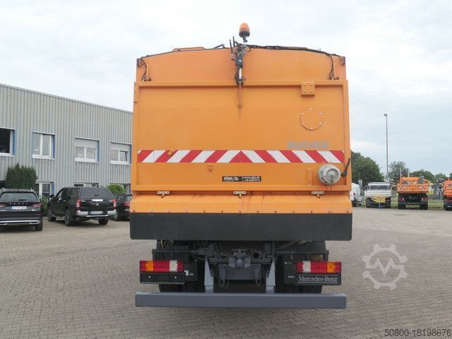 Kehrmaschine MERCEDES-BENZ 2032 A Actros 4x4, Bucher STKF 9500, Airport, AC