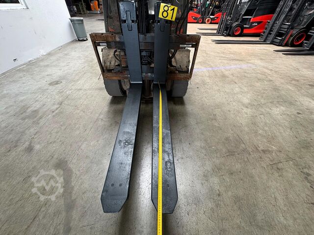 Hydraulic telescopic forks Linde 3.000 kg