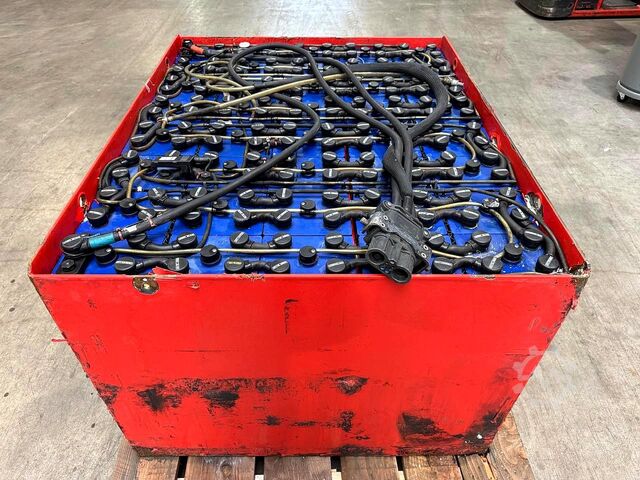 Forklift battery AIM 80 V