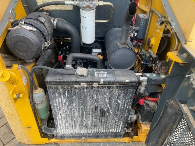 Wheel loader Gehl 3840 E 2015