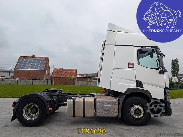Standard-SZM Renault T 440