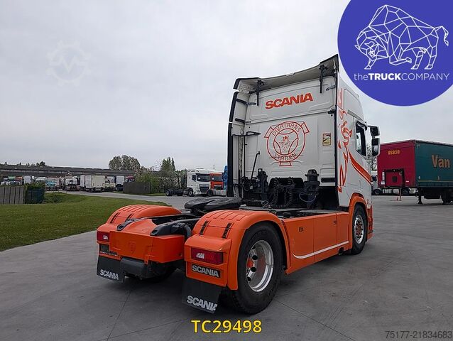 Hazardous substances Scania R 450