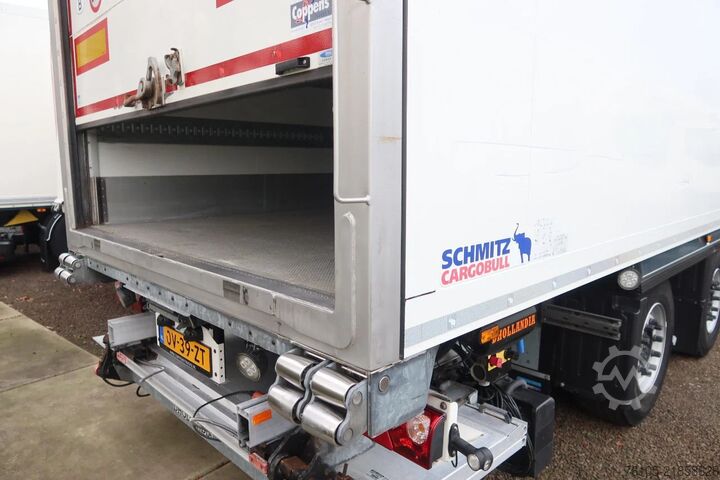 Refrigerated/freezer transport Schmitz Cargobull City Trailer + Stuur AS