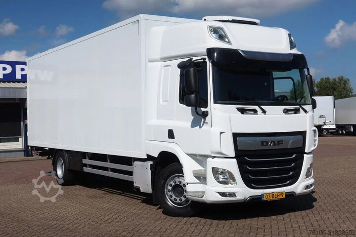 Box body DAF CF 410 Bak+Klep Dhollandia 2.000 kg Slaapcabine